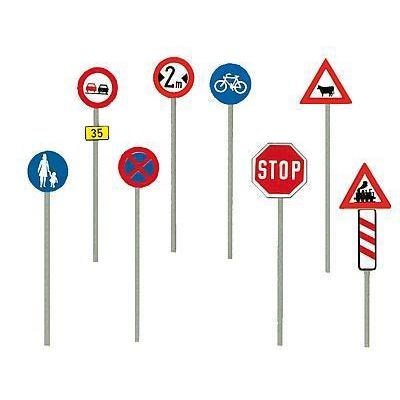 Set de 14 panneaux de signalisation routière en bois